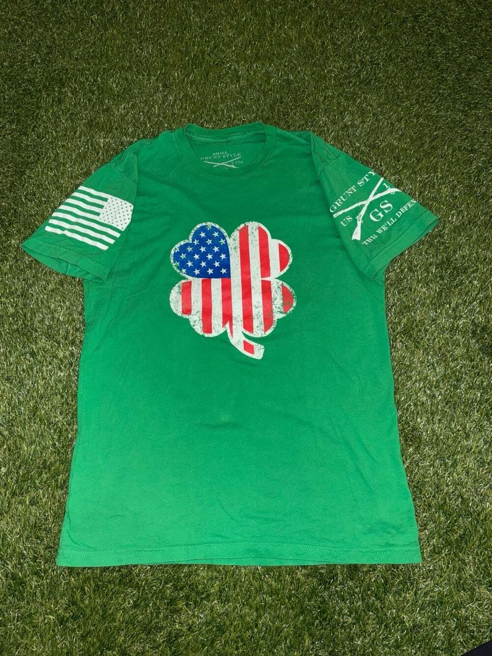 Grunt Style Men's Green American Flag Shamrock St. Patrick's Day T-Shirt Small